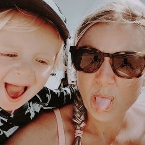 Meet your Posher, Kelly